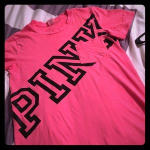 Pink boyfriend T